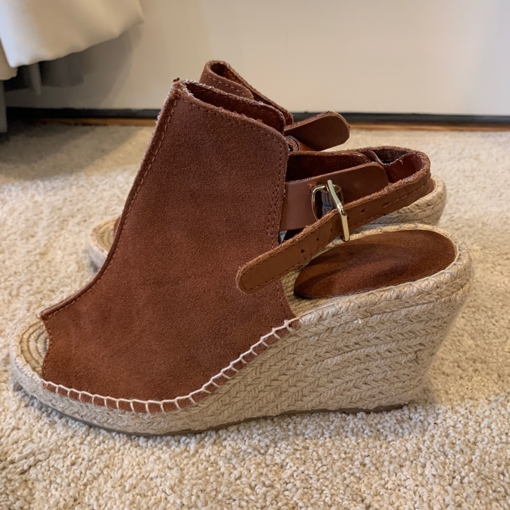 Suede Wedge by Seychelles. Size 8.5
